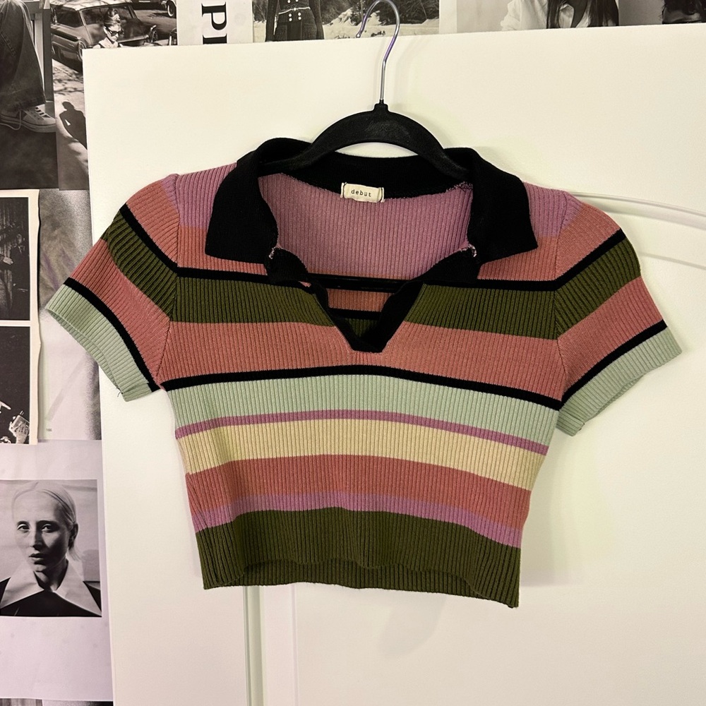 SIZE S - Ribbed Collared Striped Crop Top